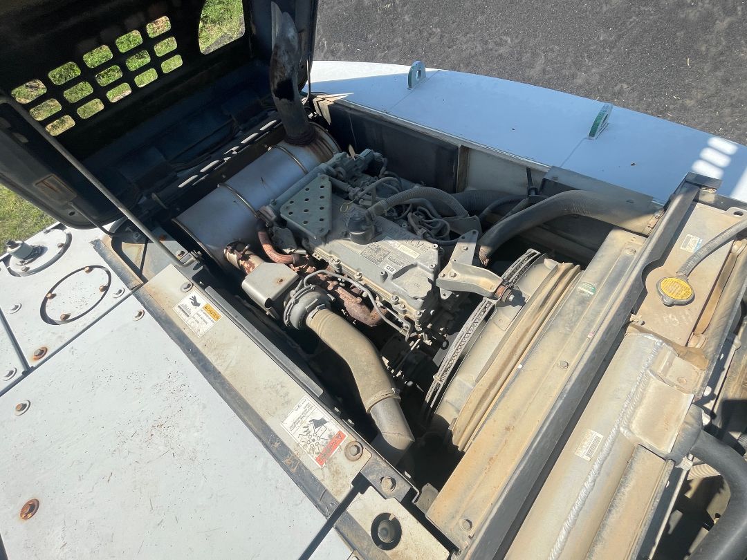 2010 LINK-BELT 240 X2 LF - Image 25